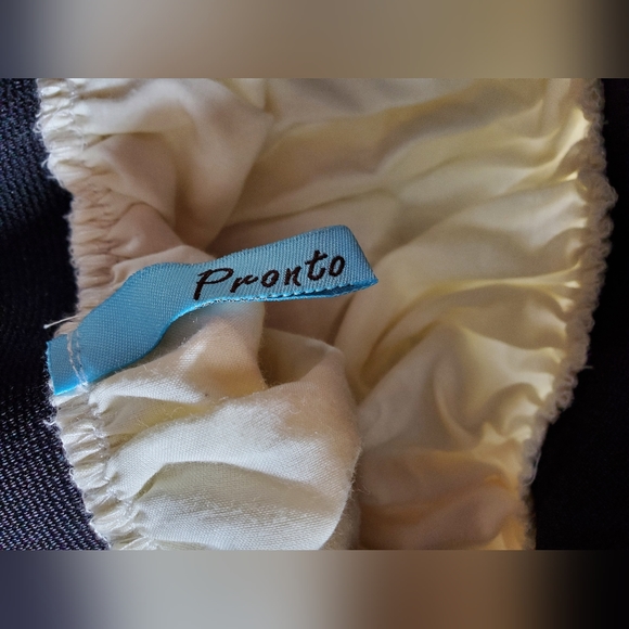 Pronto elastic waistband Mini skirt, soft layered mesh and lace size Medium - Picture 2 of 4